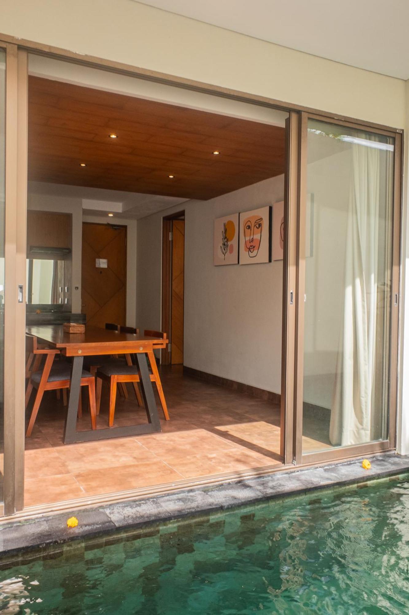Kayumas Hotel Seminyak (Bali)
